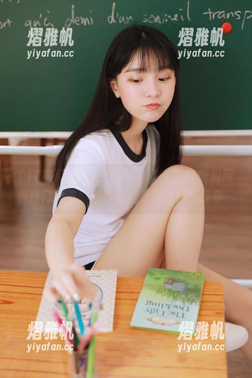 今日最劲爆瓜情，17吃瓜网传送门守着，期待某位女神的帅气现身～