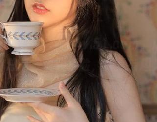 登录www.51.com，心中种种期待总是被现实打脸，真是有趣又心酸。
