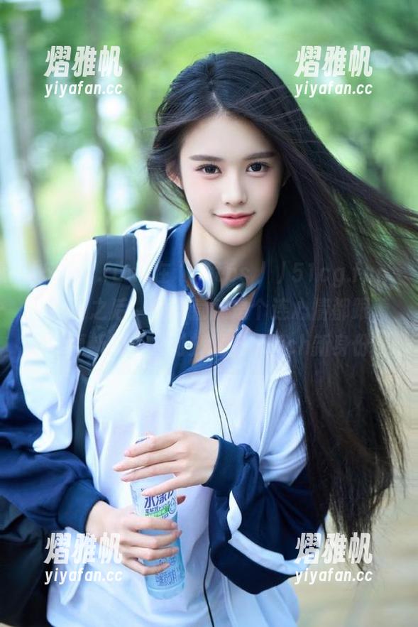 在“https丿丿51cg.fun”登录之后，我简直就是个连心情都跟着版本更新的人，时刻准备catch新身份！