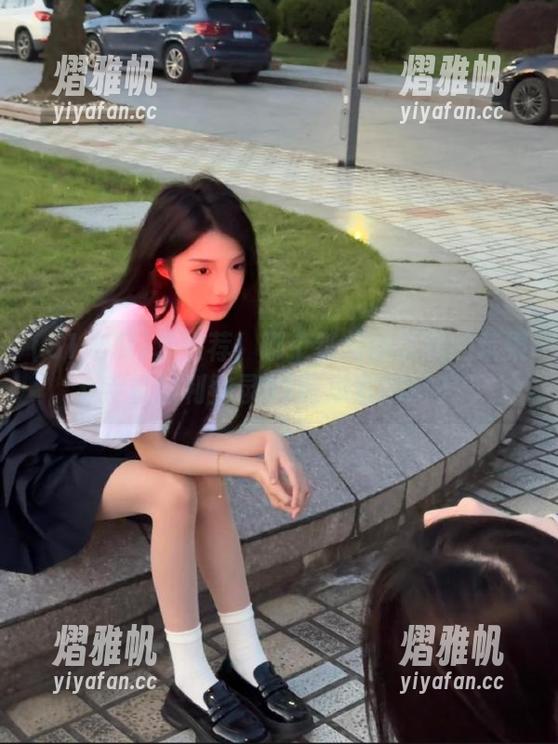 求推荐！哪个链接能让我的苹果手机顺利登录51吃瓜官网啊？
