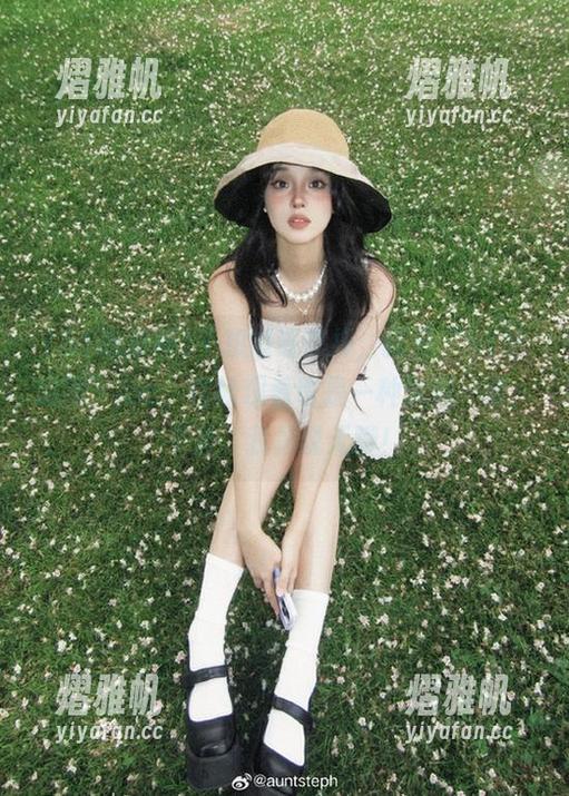 不想错过热搜，打开“51吃瓜网”ios，在线观看也是一种沉迷…呃，不是，我是说无聊！