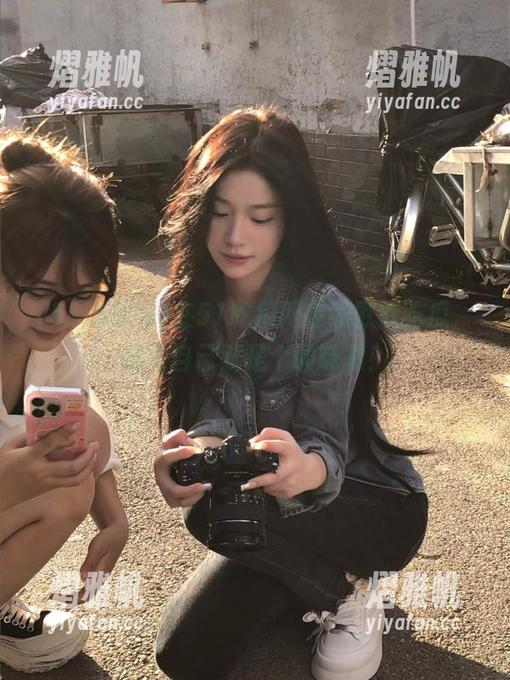 在51吃瓜网在线默默吃瓜，感觉自己就是个调味剂！