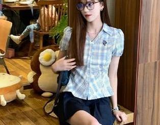 91吃瓜中心：收藏你的欢乐瞬间，别忘了留个瓜子给我！