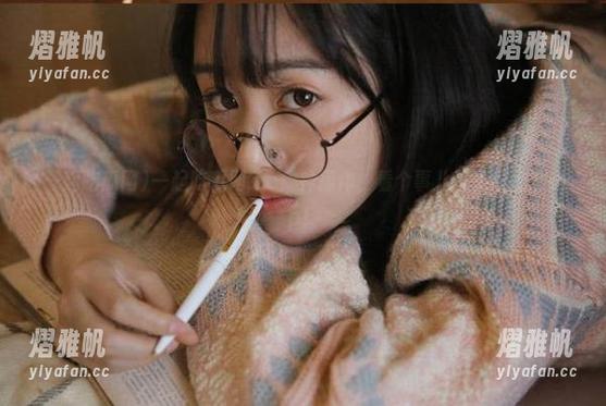 一起吃瓜网.cc：神操作，看个事儿都能刷出个app！