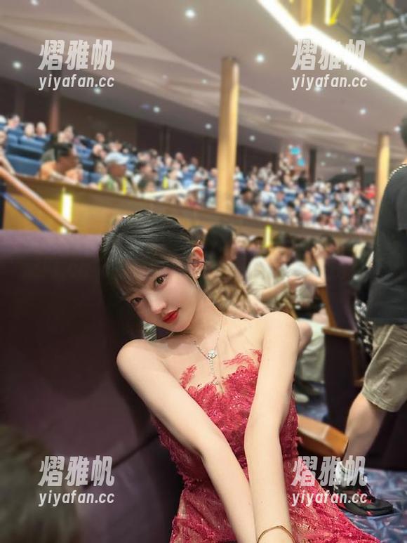 别再犹豫了，这次“一起吃瓜网.cc”的更新让人停不下来，是我选择的舞台！