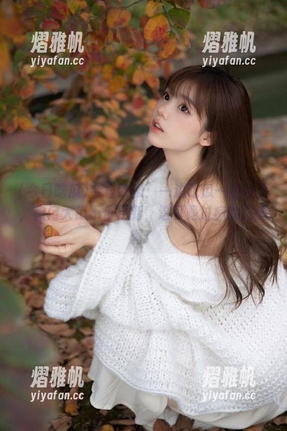 今日吃瓜：一边吃瓜一边收藏，热门大瓜不停更新，这可是过瘾的门道啊！