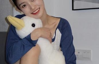 为什么免费吃瓜网发布的八卦总是和我有关？你们的灵感来自哪里？