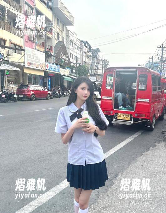 吃瓜网 谁说吃瓜网下载不能永久?我只想一直刷!