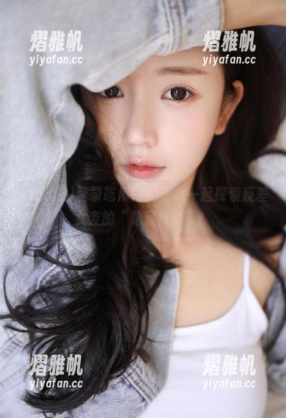 登录吃瓜网，跟我一起探索反差女友的“隐藏技能”！