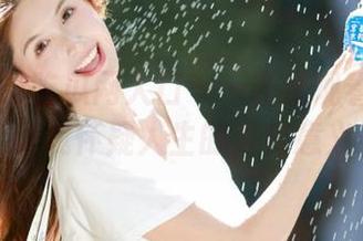 吃瓜网入口——在线观看的快乐，让我怀疑人生的真实意义！