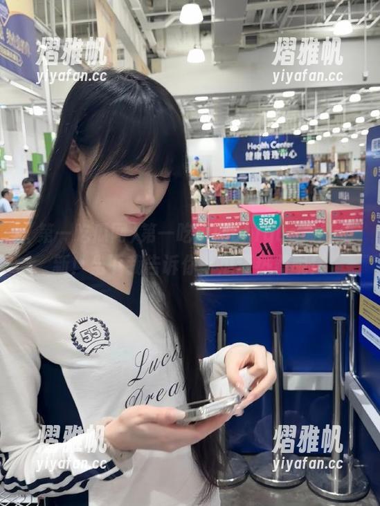第一吃瓜网chigua最新更新！坐下我告诉你，瓜还热着呢！