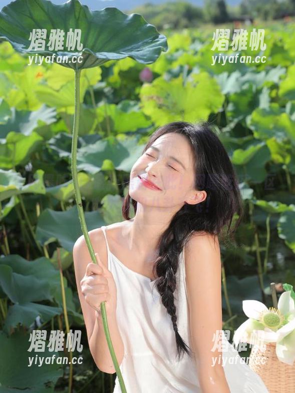 网曝吃瓜 最新黑料在此!网曝吃瓜一区,幽默感和八卦齐飞!