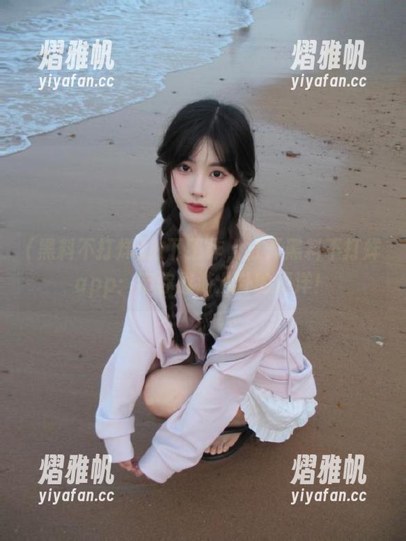 放下工作，打开黑料不打烊app：带你遨游八卦的海洋！