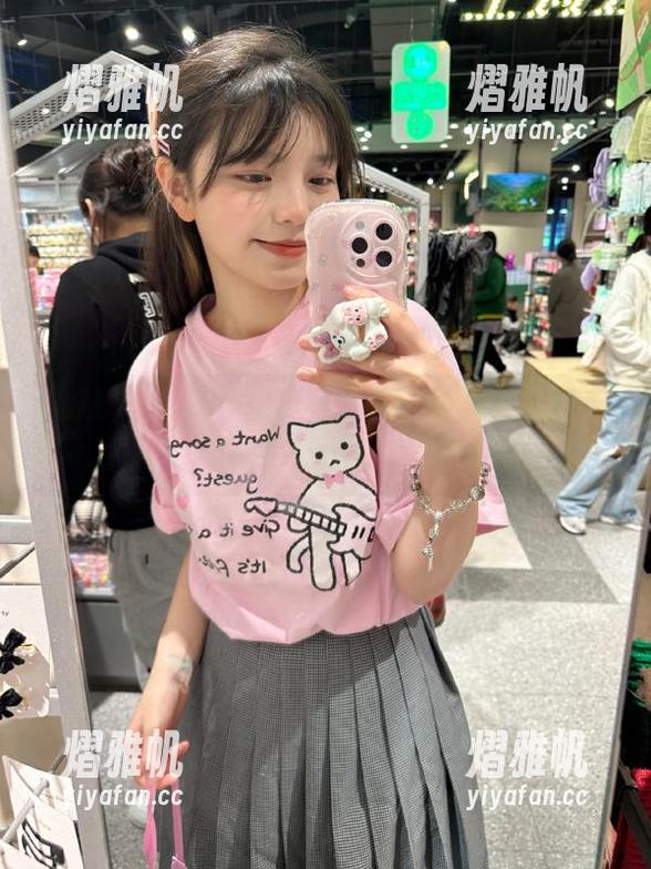 感觉有点悬！黑料不打烊首页的新入口是不是通往秘密花园？
