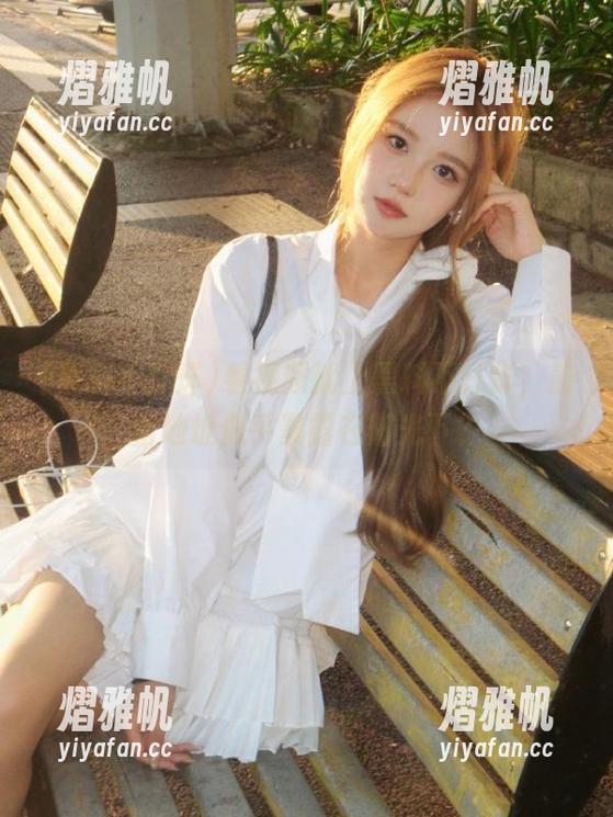 看视频就上黑料不打烊，最新地址似乎暴露在阳光下？