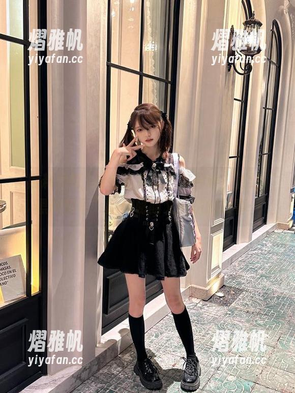 域名更名背后的种种，直达“黑料冲哥”的神秘而又暧昧的故事…