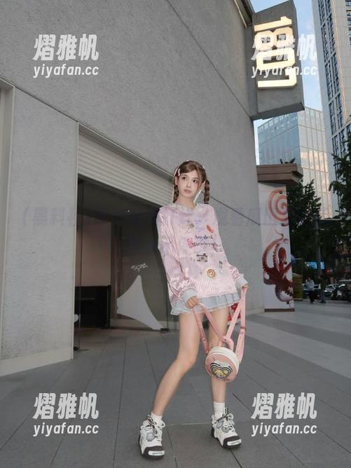 黑料社不打烊，观看瓜田里的戏剧永不停歇！