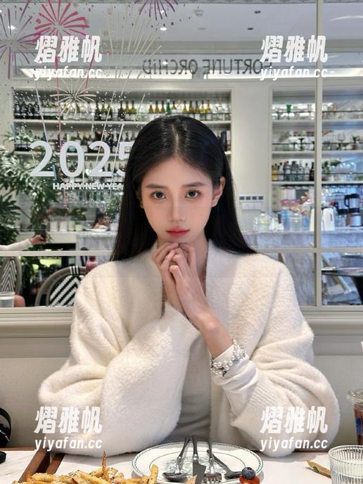“黑料社区25”直达你心底的好奇，谁背后又藏了什么秘密？