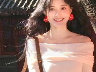 我好奇“黑料网址”里的新视频能不能让我从怀疑人生变成自信满满，这可真是个测试呢！
