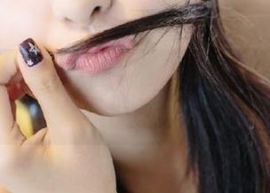 最新黑料网红都有哪些人？你准备好翻出这糕点了吗？